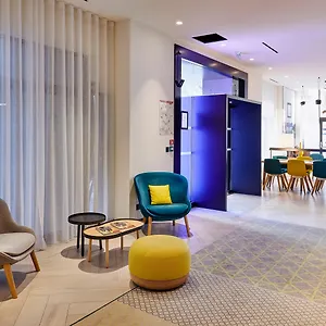 By Ihg Nicea